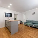 M&m Apartment *