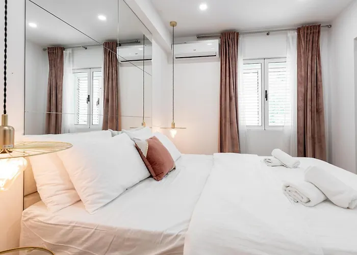 M&m Apartment Makarska